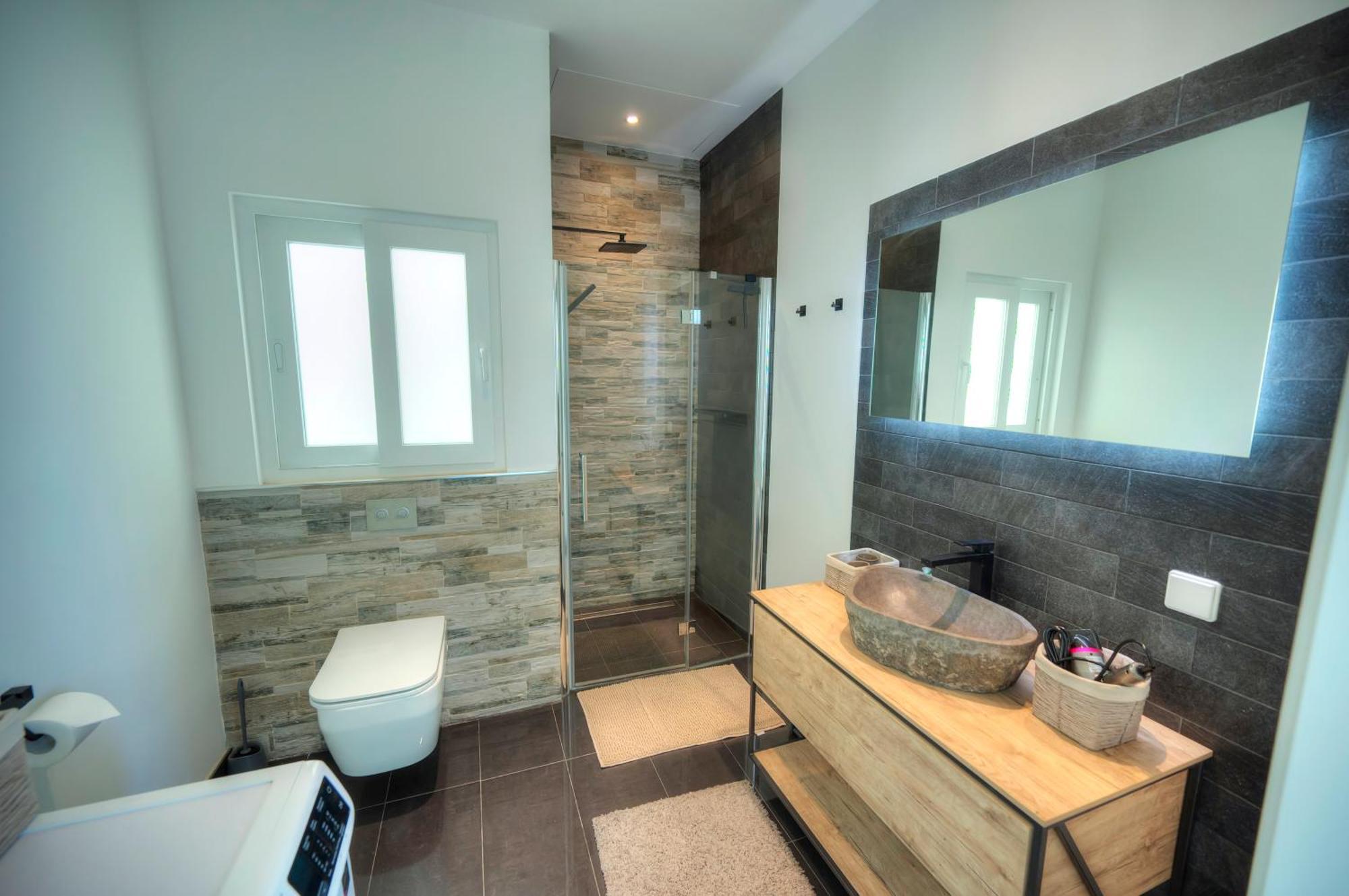 Apartment Luxurious Penthouse With 2 Large Terraces Dger1-1 *