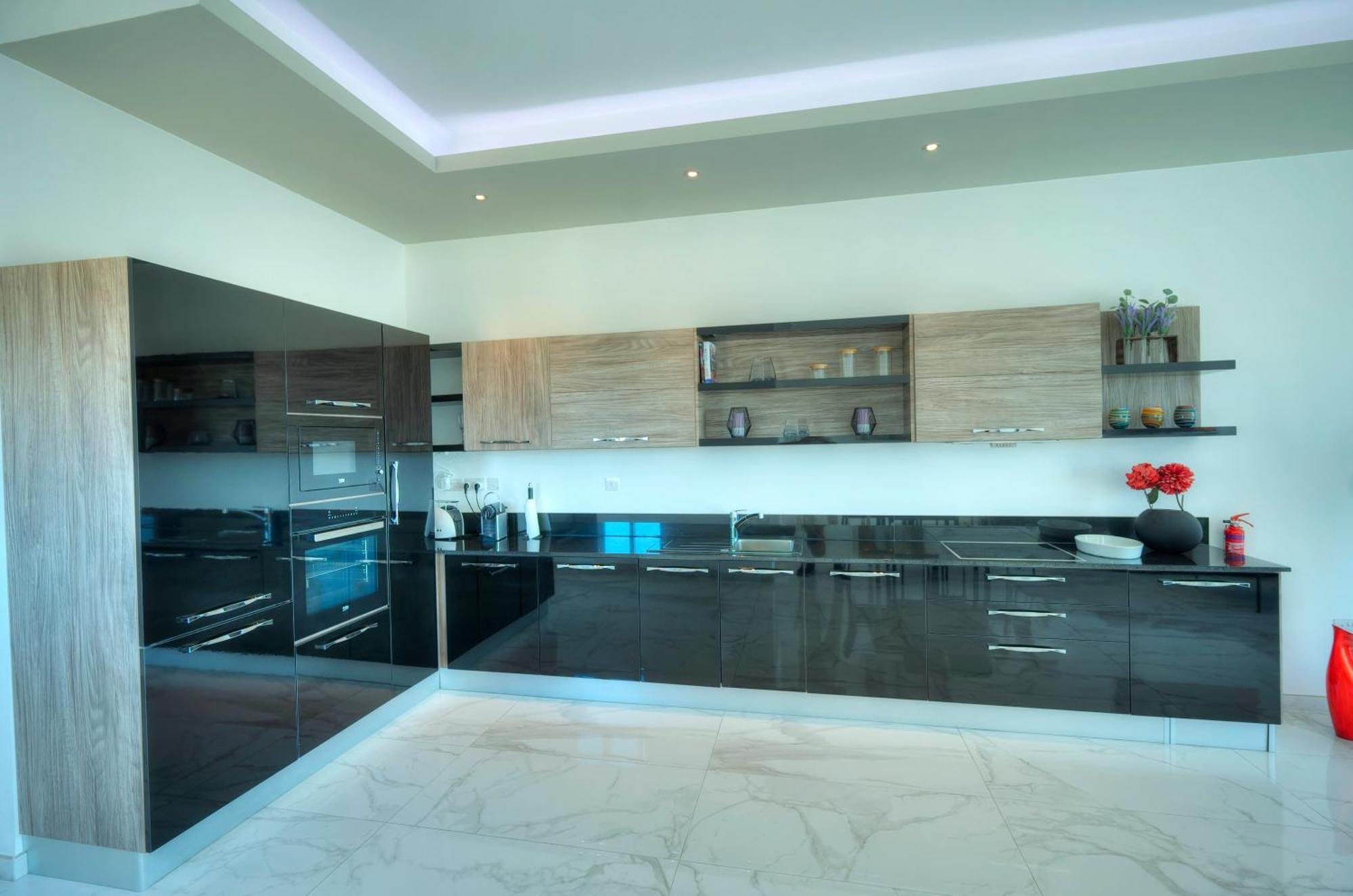Apartment Luxurious Penthouse With 2 Large Terraces Dger1-1 *